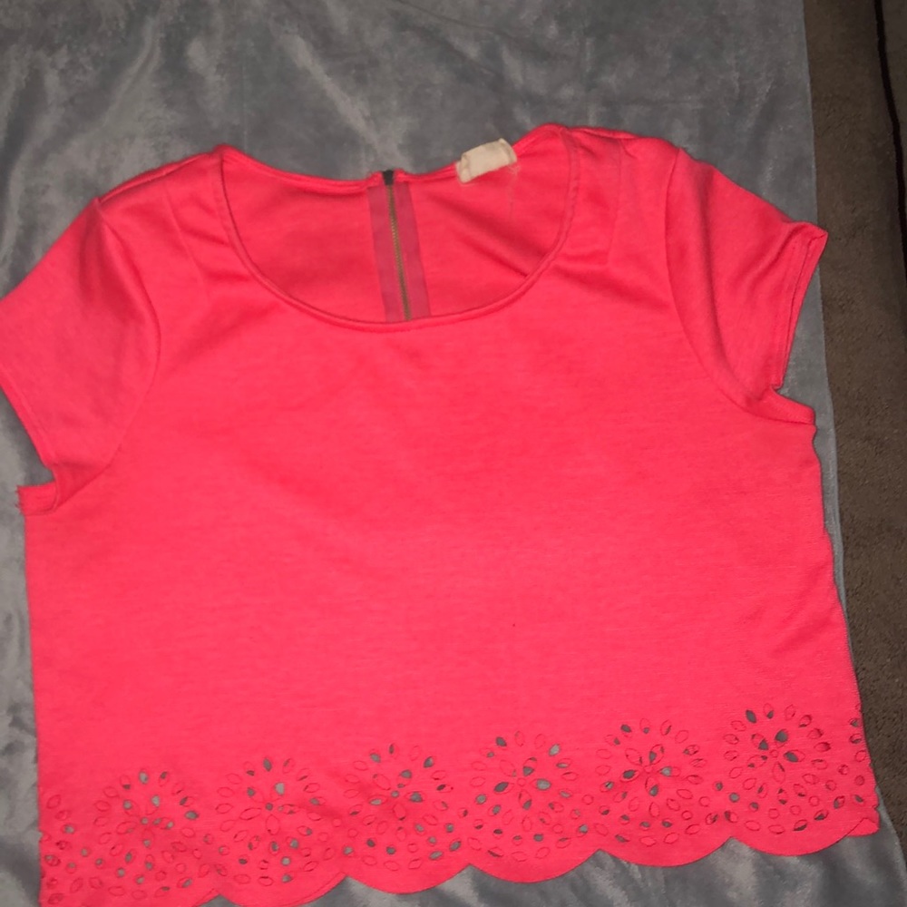 Cute top